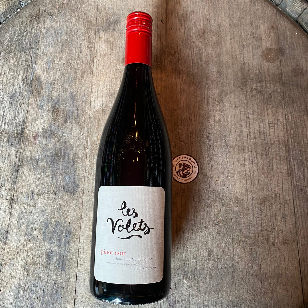 Les Volets Pinot Noir