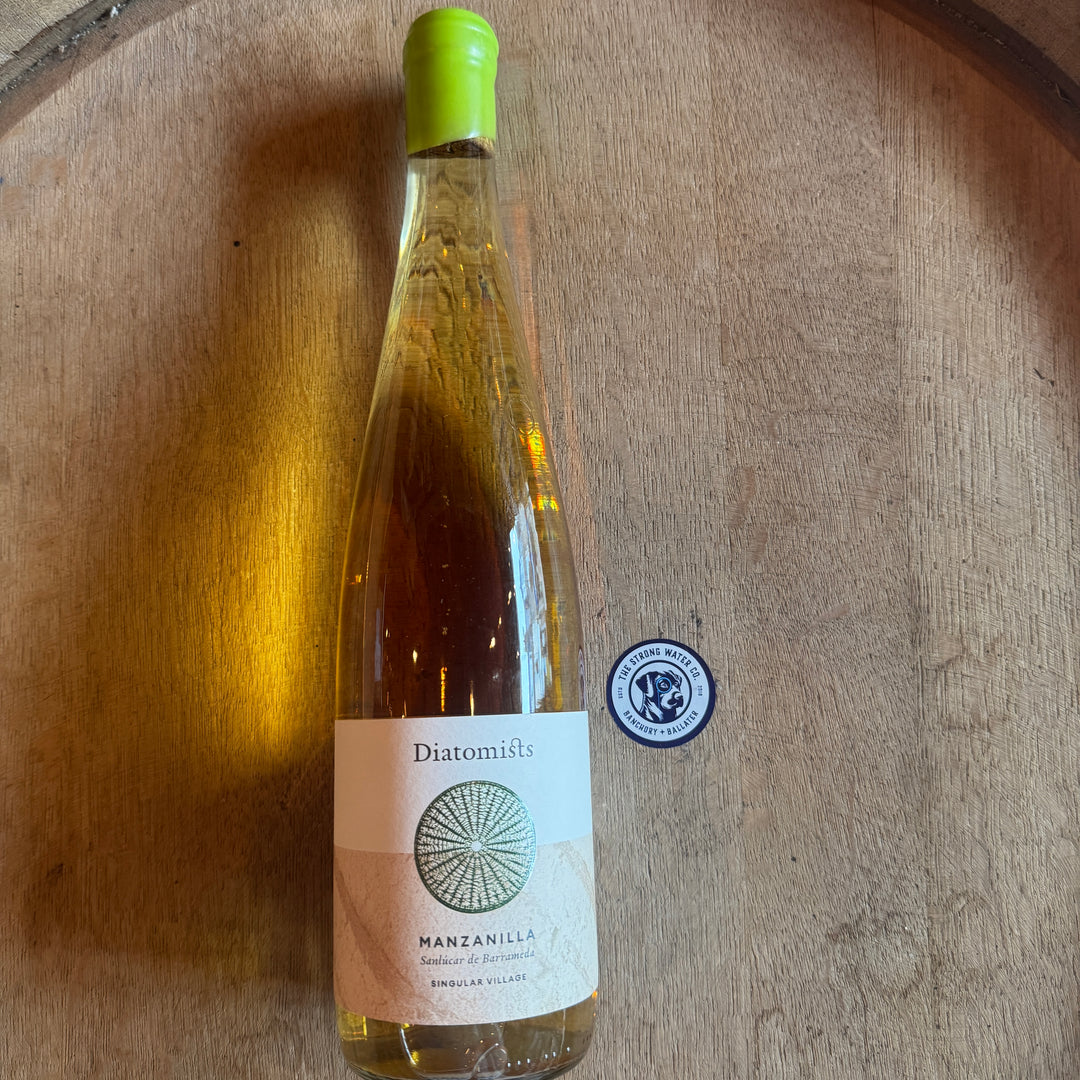 Manzanilla Sherry Single Pago by Diatomists bottle