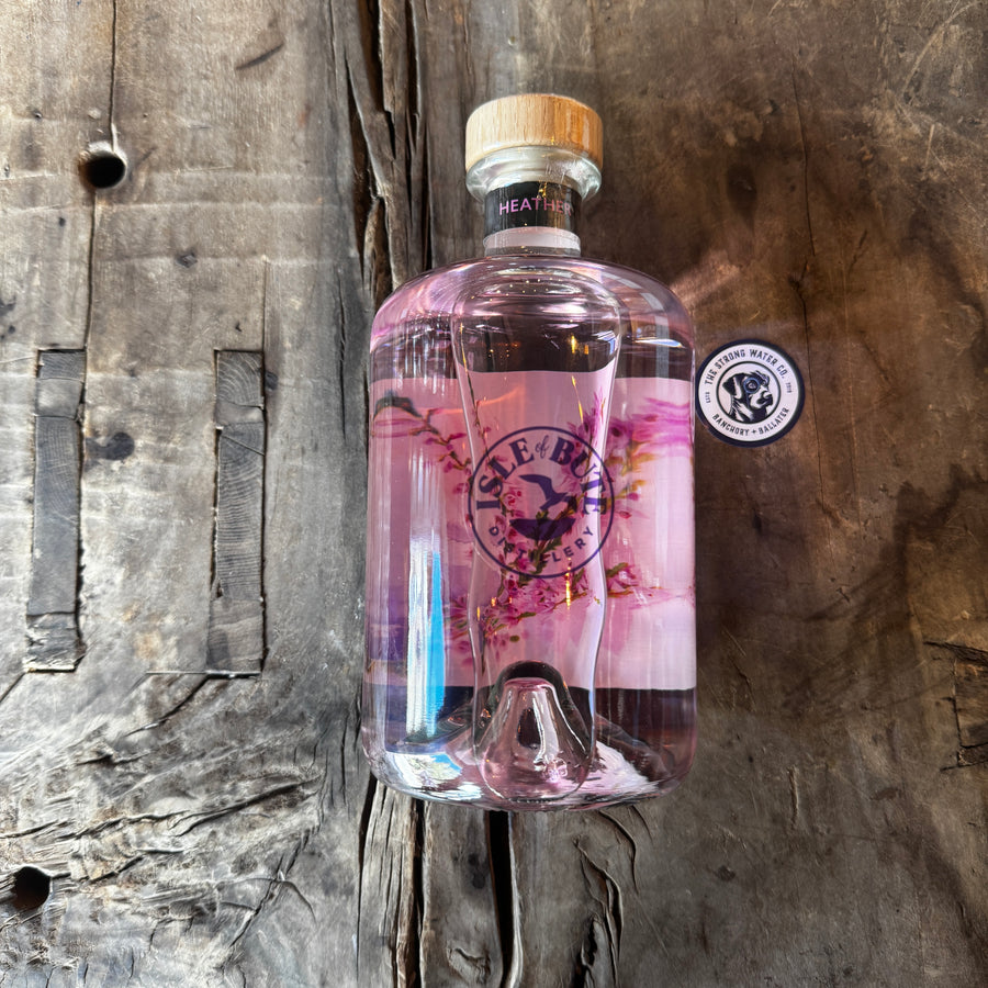 Isle of Bute Heather Gin Scottish craft gin bottle