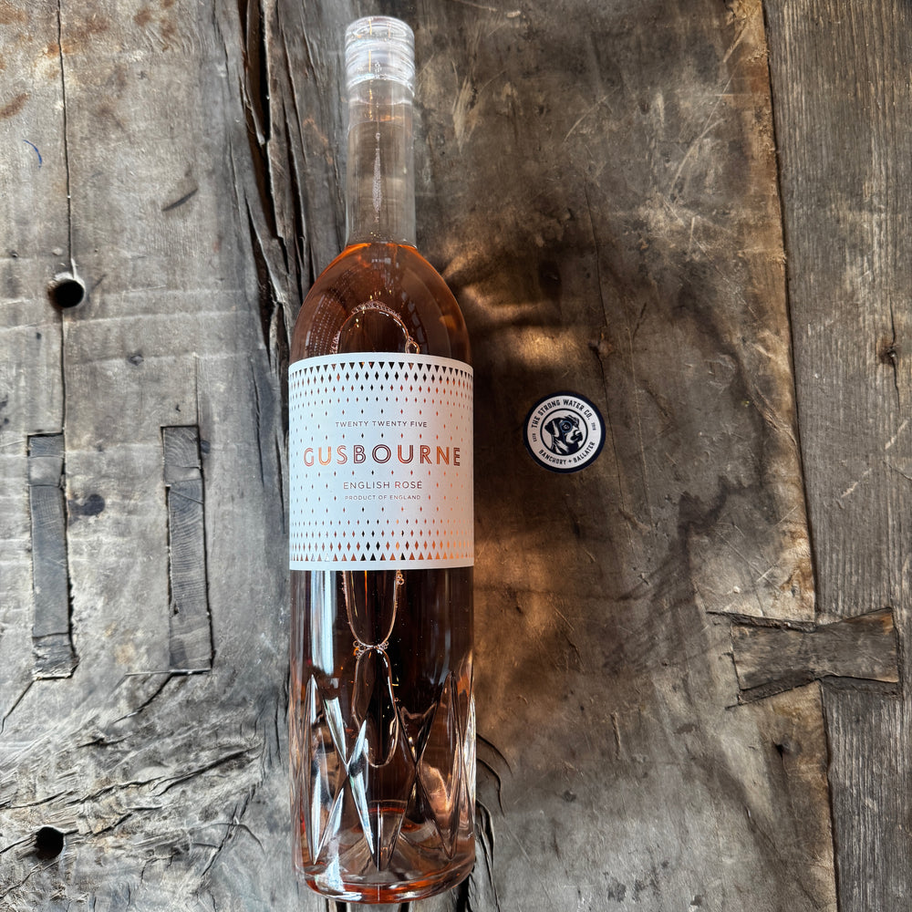 Gusbourne Rosé 2025 still wine bottle
English rosé wine Gusbourne 2025
Premium Kent rosé wine bottle
Gusbourne still rosé glass pour