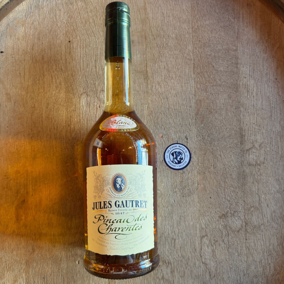 Jules Gautret Pineau des Charentes Blanc French aperitif wine bottle