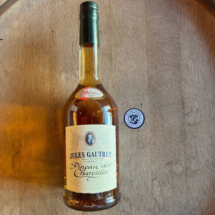 Jules Gautret Pineau des Charentes Blanc French aperitif wine bottle