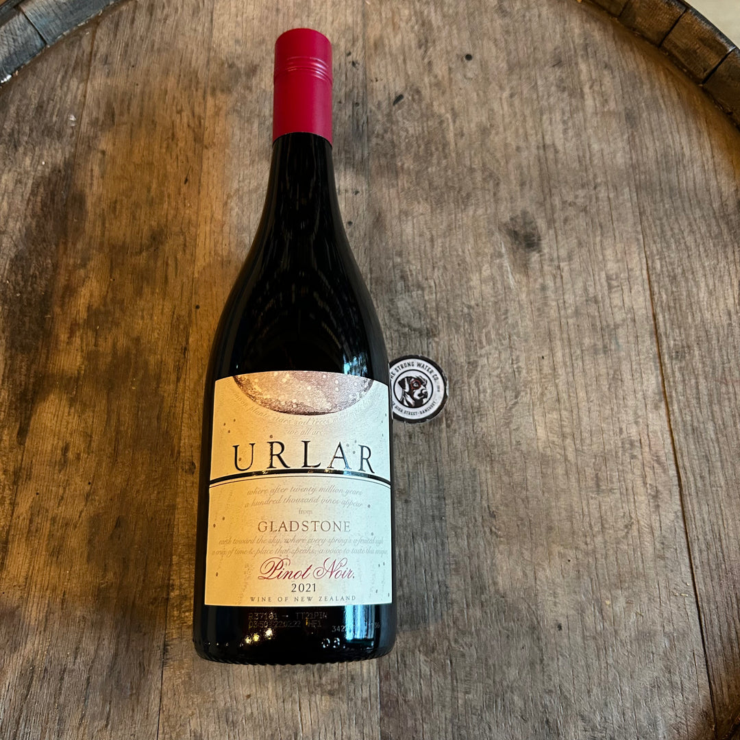 Organic Pinot Noir, Urlar